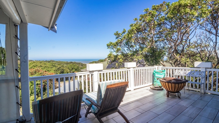 3 Bedroom Property for Sale in Sunrise On Sea Eastern Cape